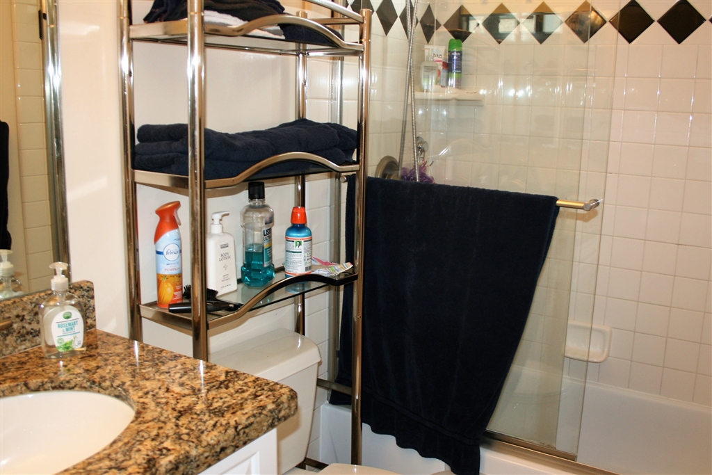 2926 Elm Tree Court Spring Valley, CA 91978 - Photo 12 of 19 Gallery Image 12
