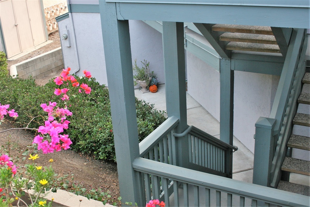 2926 Elm Tree Court Spring Valley, CA 91978 - Photo 3 of 19 Gallery Image 3