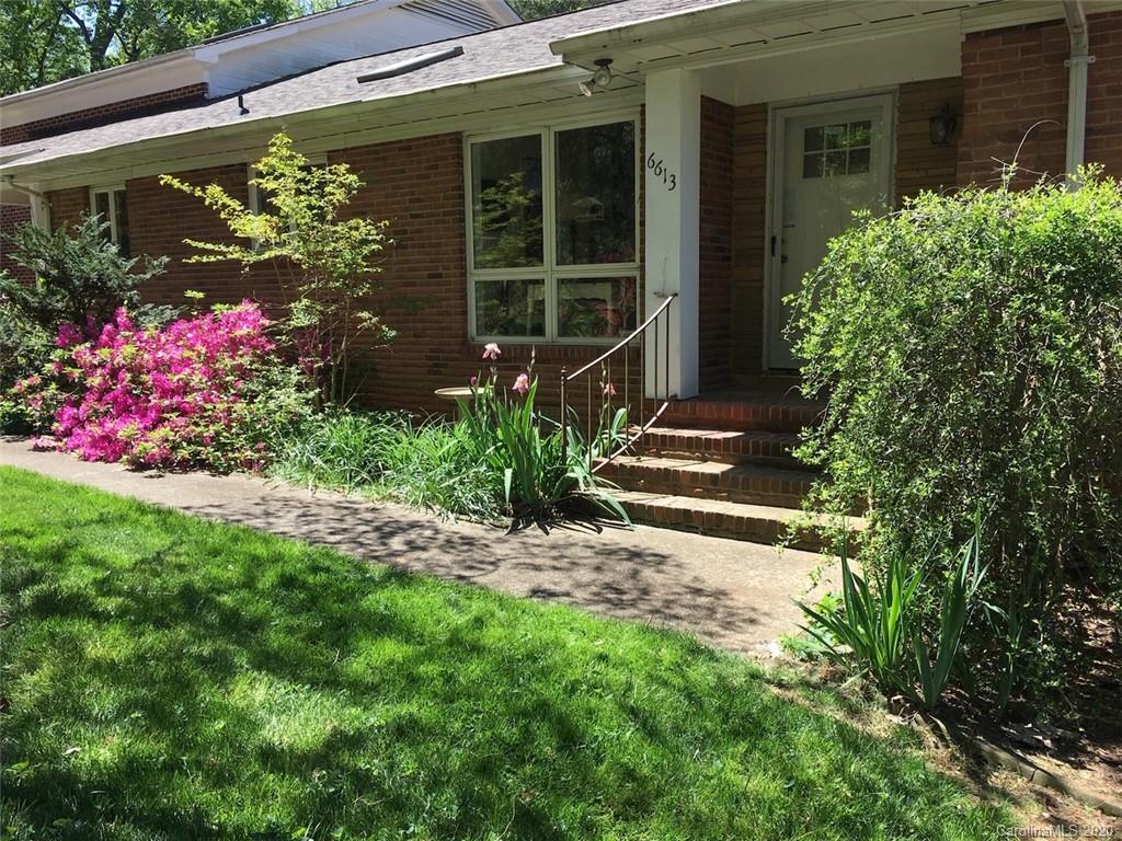 6613 Williams Road Charlotte, NC 28215 - Photo 1 of 7 Gallery Image 1