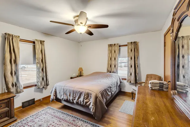 $169,900 | 3228 Peoria Street, Steger, IL 60475