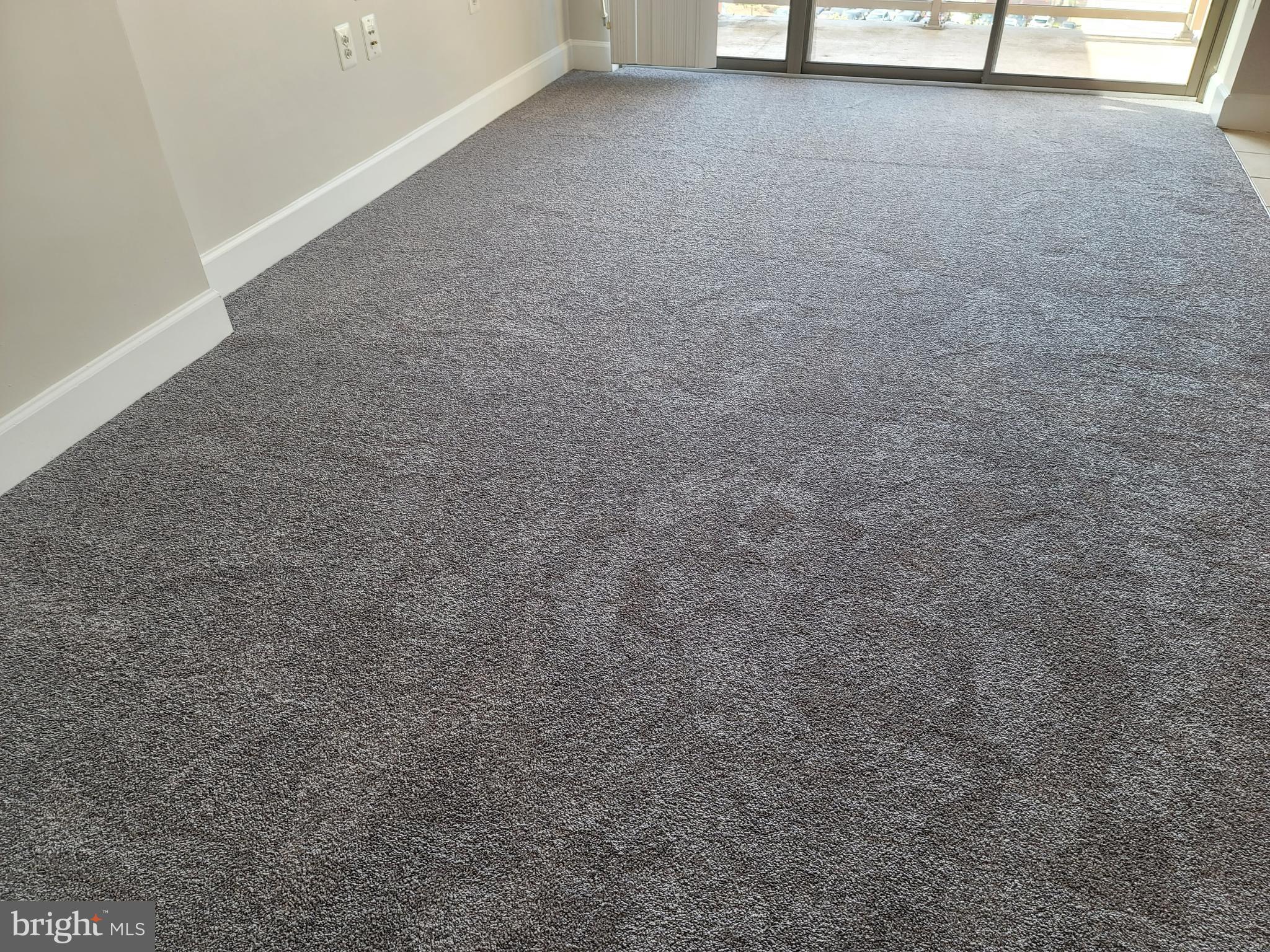 3600 South Glebe Road, Unit 602W Arlington, VA 22202 - Photo 14 of 46 a view of a livingroom with floor to ceiling window