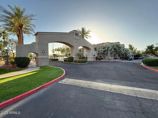 $1,395 | 3830 East Lakewood Parkway East, Unit 3027, Phoenix, AZ 85048