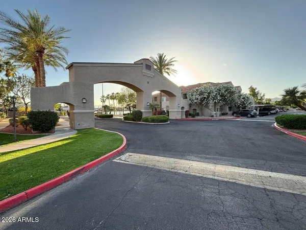 $1,350 | 3830 East Lakewood Parkway East, Unit 3027, Phoenix, AZ 85048