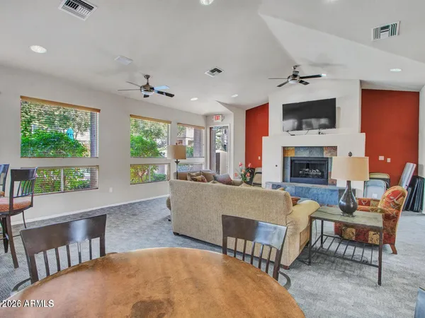 $1,350 | 3830 East Lakewood Parkway East, Unit 3027, Phoenix, AZ 85048