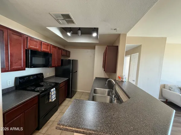 $1,395 | 3830 East Lakewood Parkway East, Unit 3027, Phoenix, AZ 85048
