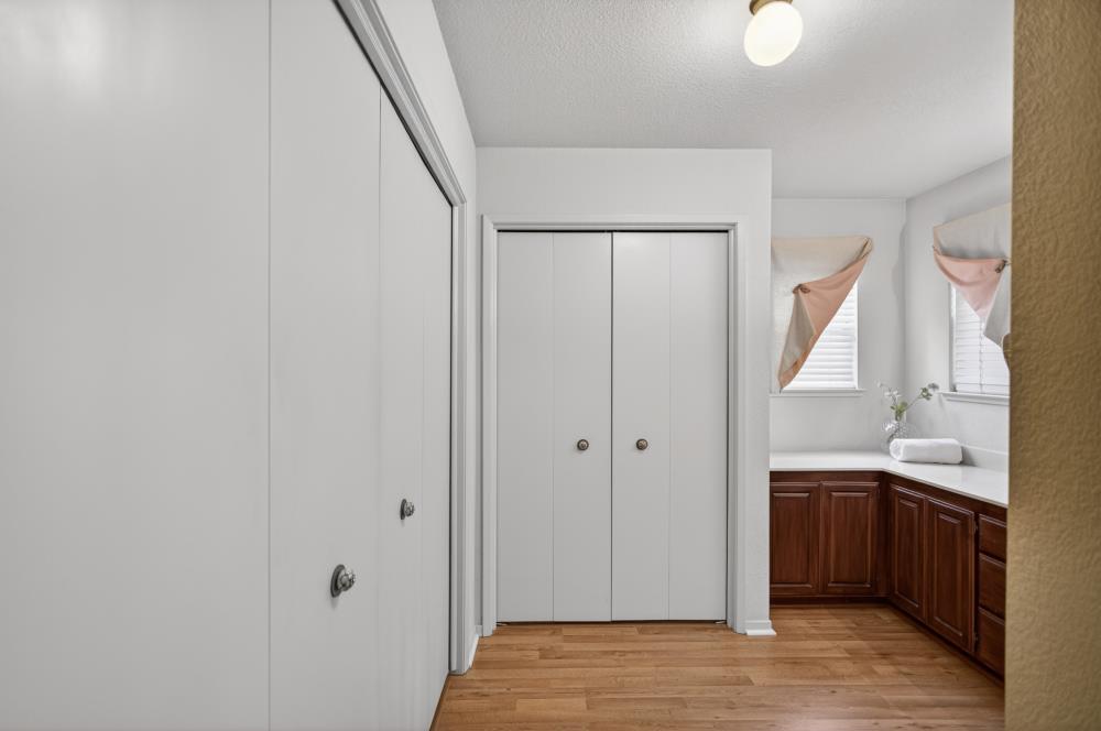 7649 El Modena Avenue Elverta, CA 95626 - Photo 40 of 75 a view of a kitchen from the hallway