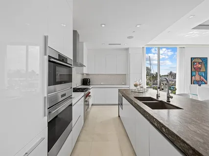 $3,495,000 | 21 Isle Of Venice Drive, Unit 301, Fort Lauderdale, FL 33301