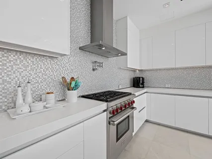 $3,495,000 | 21 Isle Of Venice Drive, Unit 301, Fort Lauderdale, FL 33301