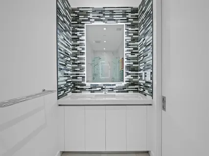 $3,495,000 | 21 Isle Of Venice Drive, Unit 301, Fort Lauderdale, FL 33301