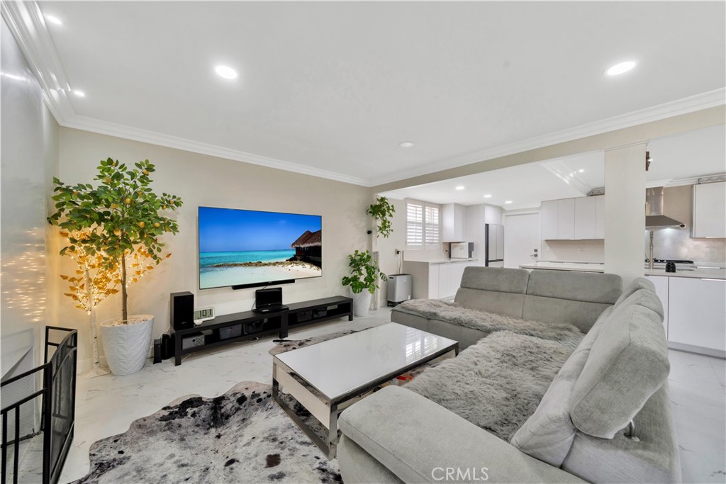 15803 Silvergrove Drive Whittier, CA 90604 - Photo 9 of 25