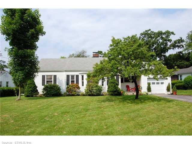 9 Shannon Ridge Road Danbury, CT 06810 - Photo 1 of 1 Exterior Front.