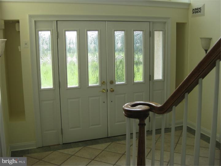 760 Pulinski Road Warminster, PA 18974 - Photo 25 of 25 Foyer
