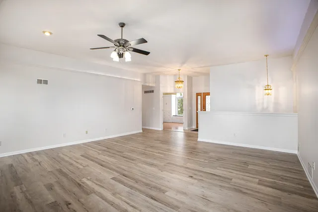 $394,900 | 7880 South Lowell Road, St. Johns, MI 48879