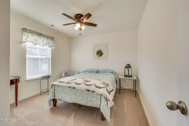 $317,900 | 701 Newtons Way, Kingsport, TN 37663