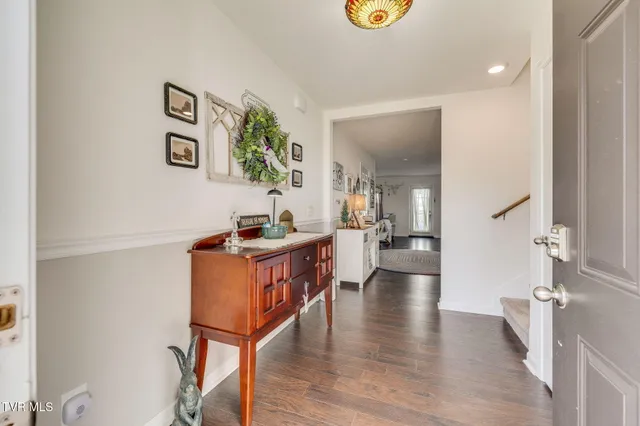 $317,900 | 701 Newtons Way, Kingsport, TN 37663