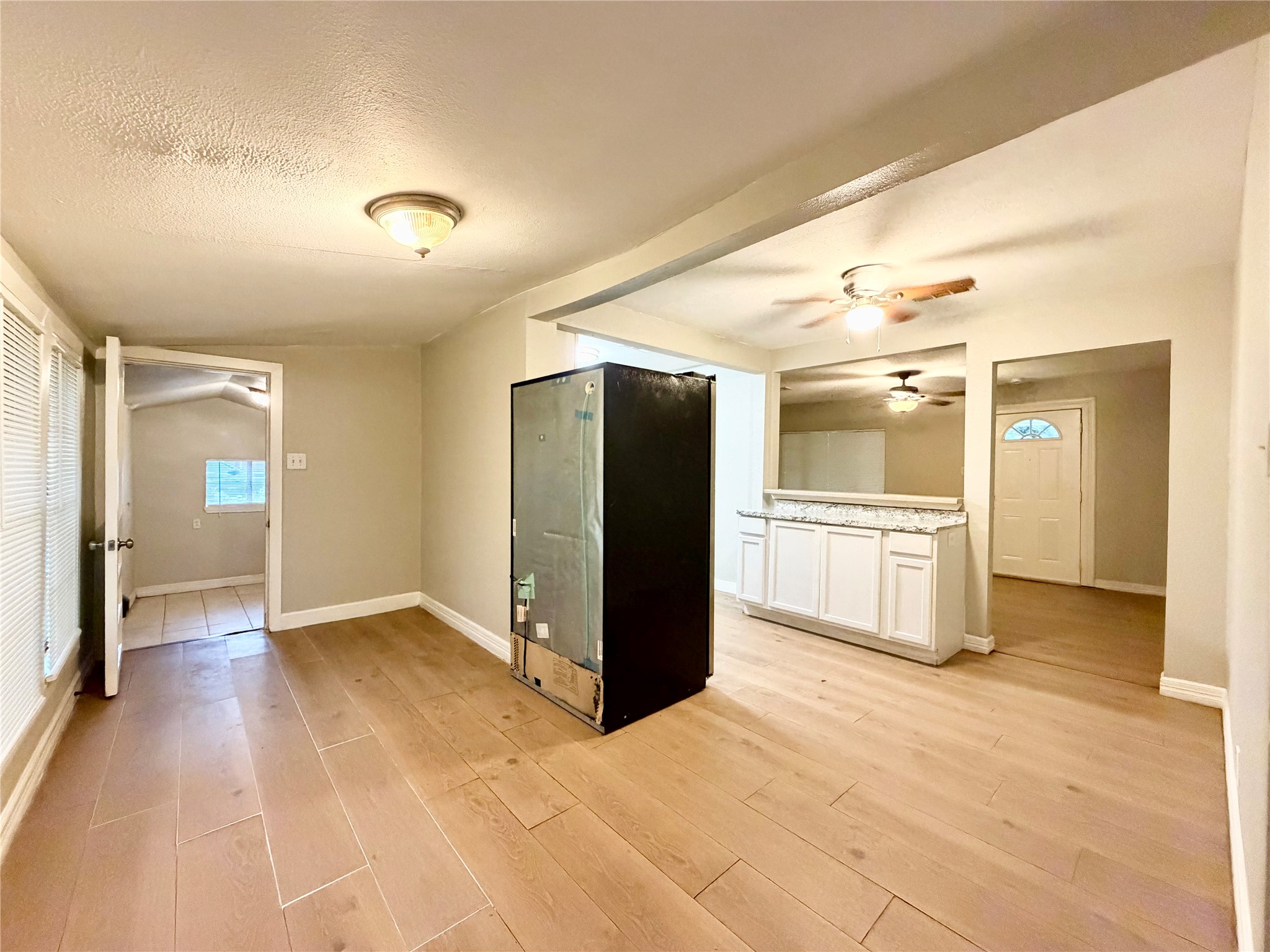 4422 Mallow Street Houston, TX 77051 - Photo 7 of 19