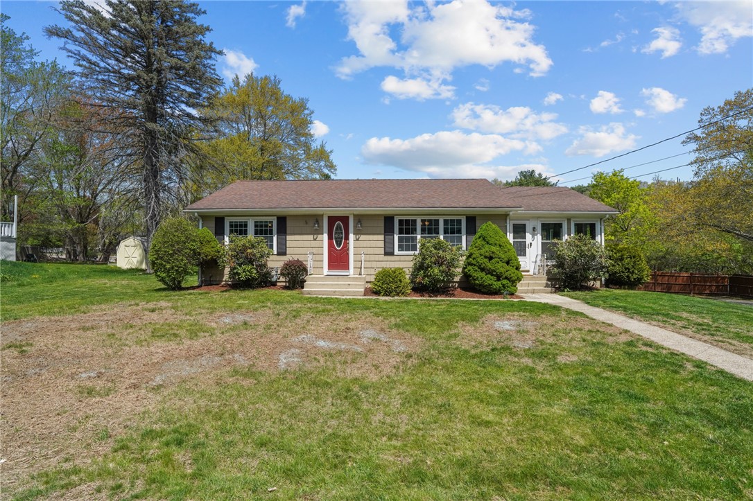 56 Litzen Road North Smithfield, RI 02896 - Photo 2 of 36 Gallery Image 2