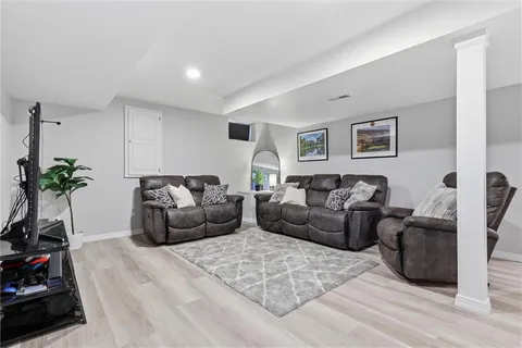 $460,000 | 14573 West 152nd Street, Olathe, KS 66062