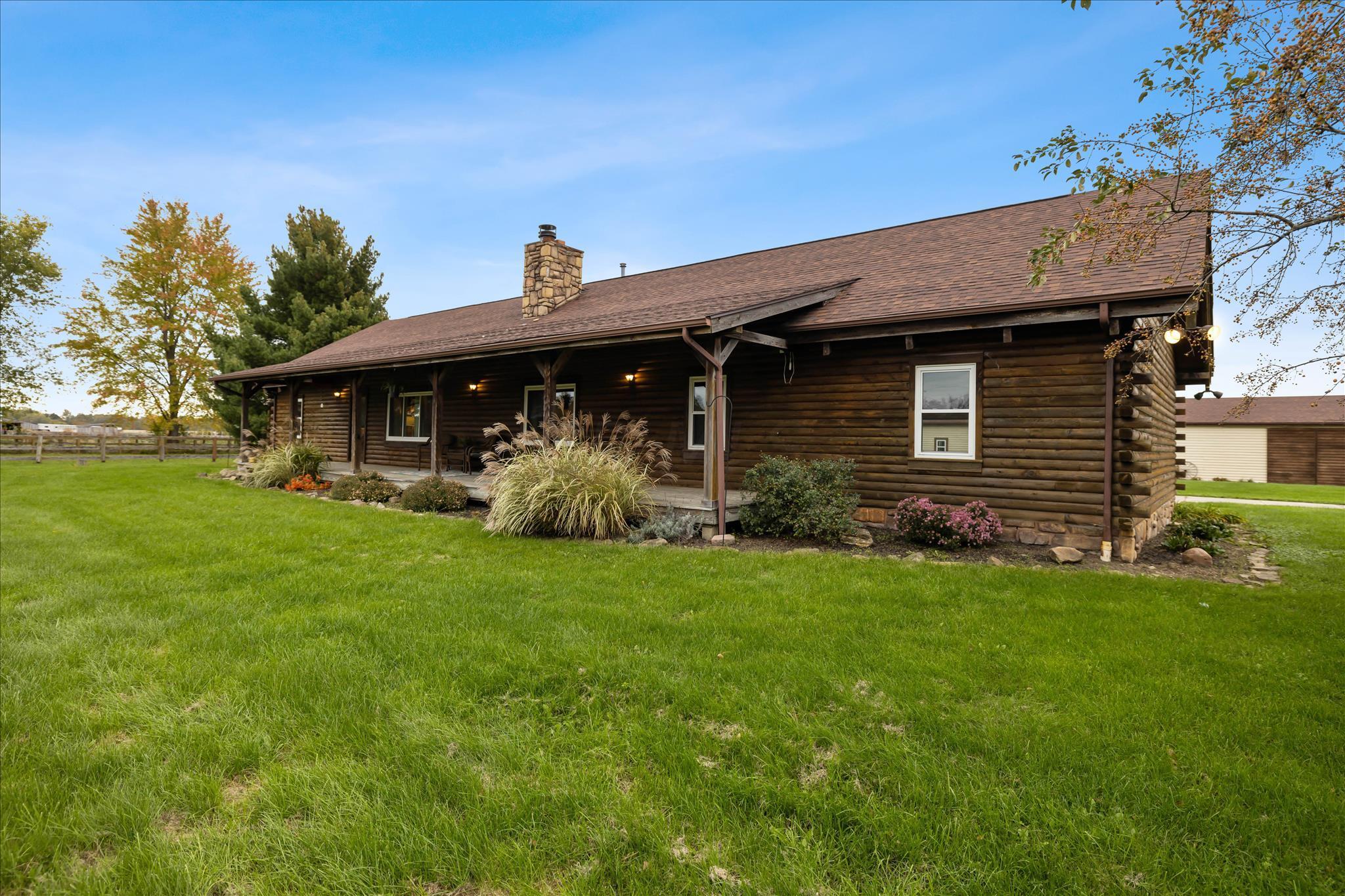 6517 Harlem Road Westerville, OH 43082 - Photo 2 of 36