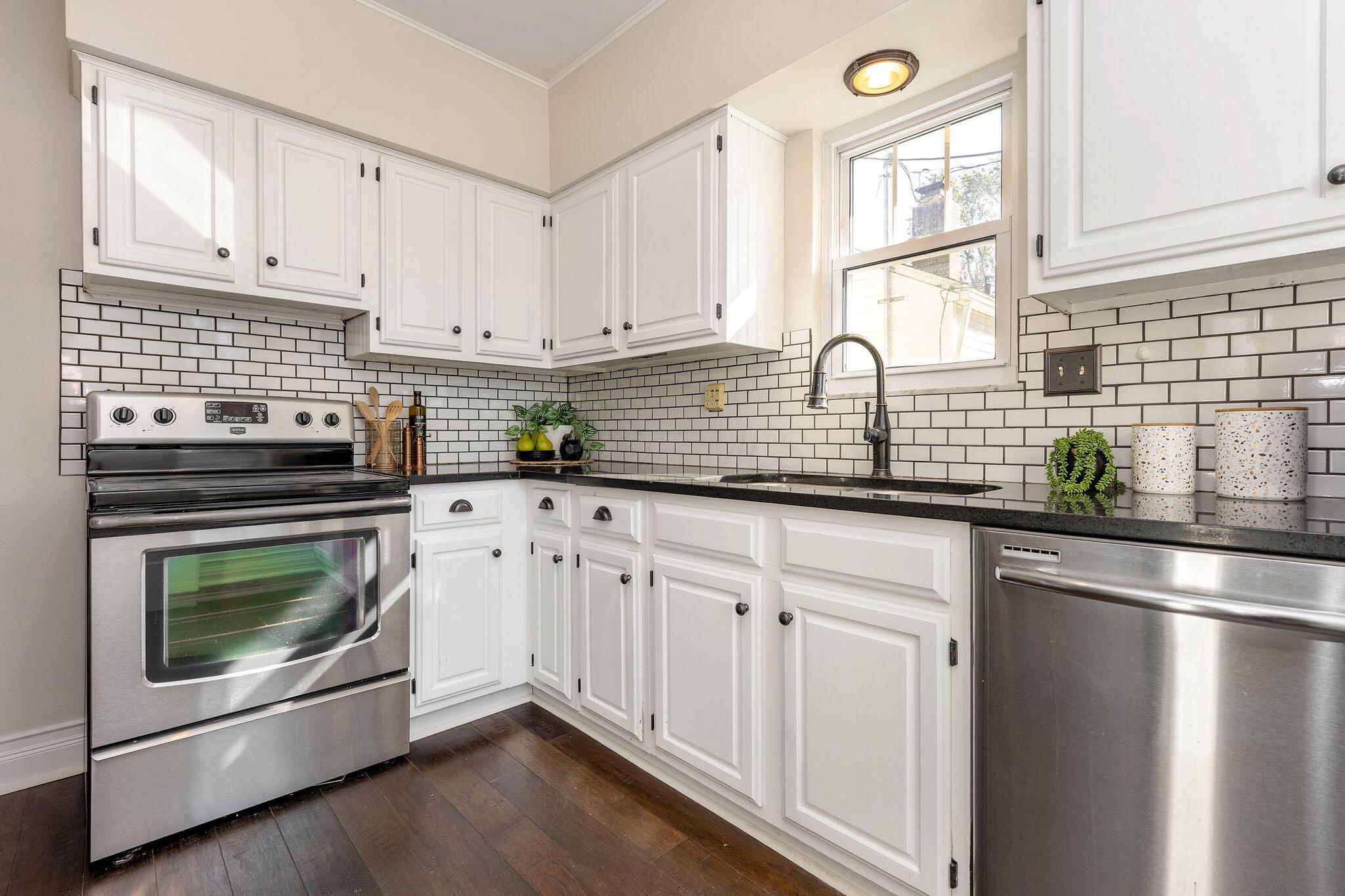 491 Garden Road Columbus, OH 43214 - Photo 14 of 40 491GardenRd-22
