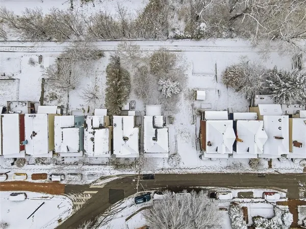 an aerial view of multiple house