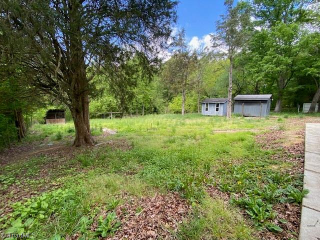 134 Horneytown Road High Point, NC 27265 - Photo 5 of 17 Gallery Image 5