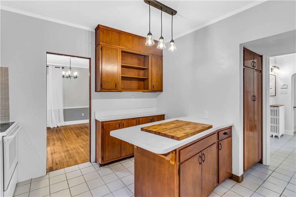 305 Woodside Road Pittsburgh, PA 15221 - Photo 12 of 25 Gallery Image 12
