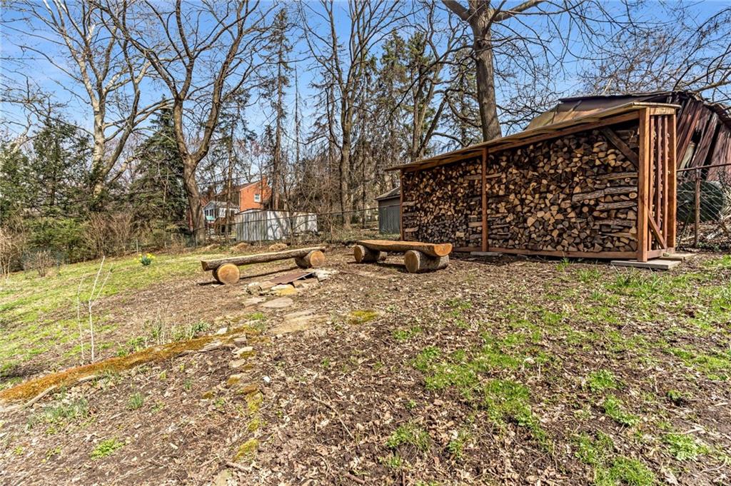 305 Woodside Road Pittsburgh, PA 15221 - Photo 23 of 25 Gallery Image 23