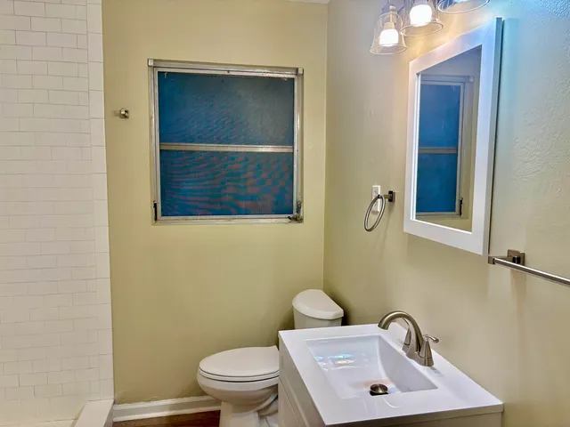 $299,900 | 210 Satsuma Street, Tallahassee, FL 32301