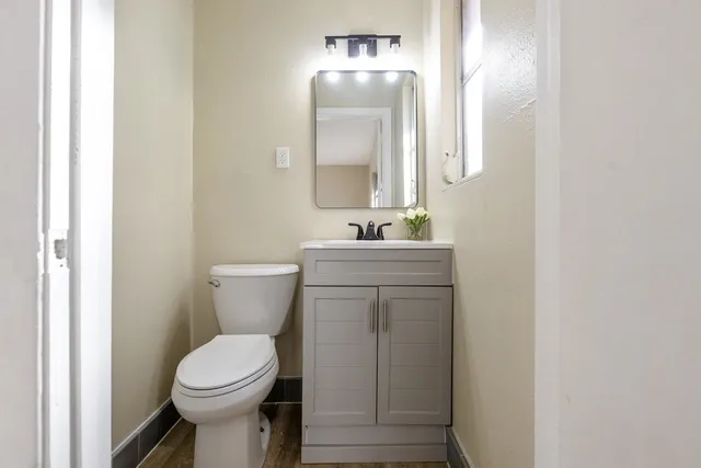 $299,900 | 210 Satsuma Street, Tallahassee, FL 32301