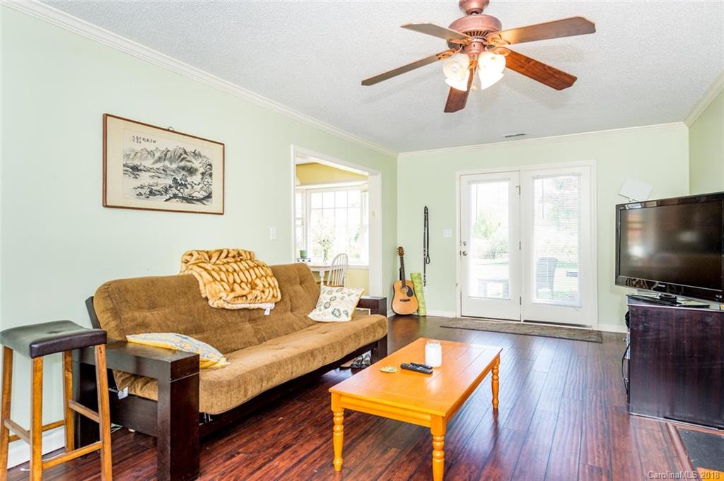 125 Rolling Meadow Road Fletcher, NC 28732 - Photo 3 of 31