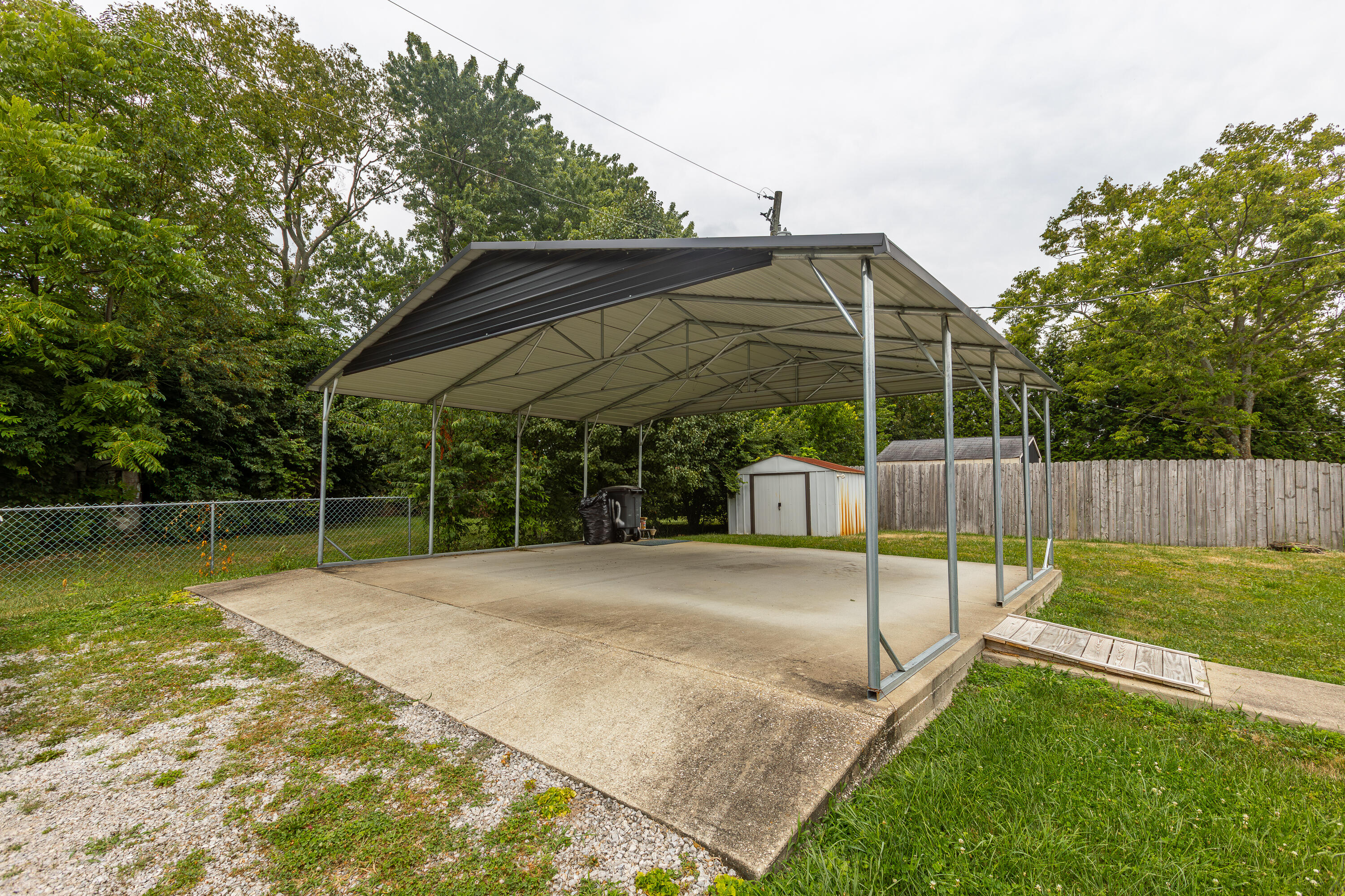 1112 Ironworks Road Winchester, KY 40391 - Photo 23 of 28 1-24