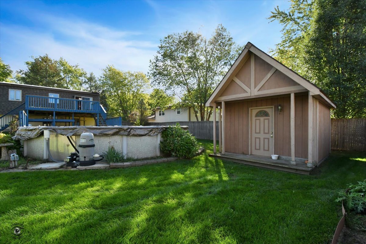 713 Southgate Road New Lenox, IL 60451 - Photo 24 of 25 a view of backyard with garden
