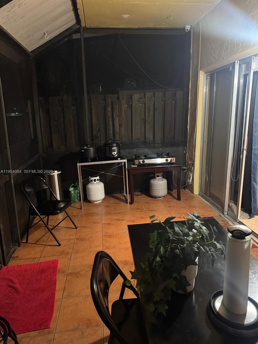 8370 Southwest 154th Avenue, Unit 9 Miami, FL 33193 - Photo 16 of 33