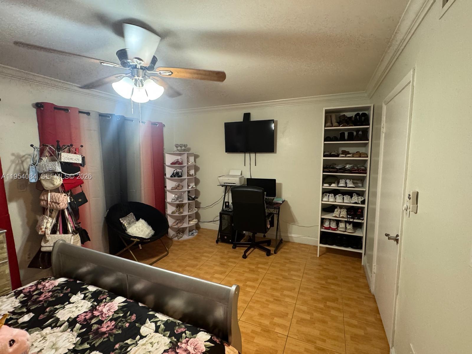 8370 Southwest 154th Avenue, Unit 9 Miami, FL 33193 - Photo 19 of 33