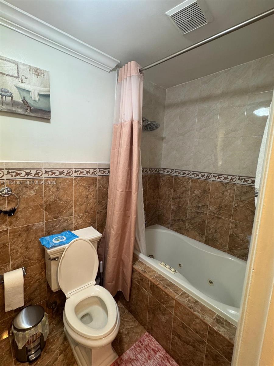 8370 Southwest 154th Avenue, Unit 9 Miami, FL 33193 - Photo 23 of 33