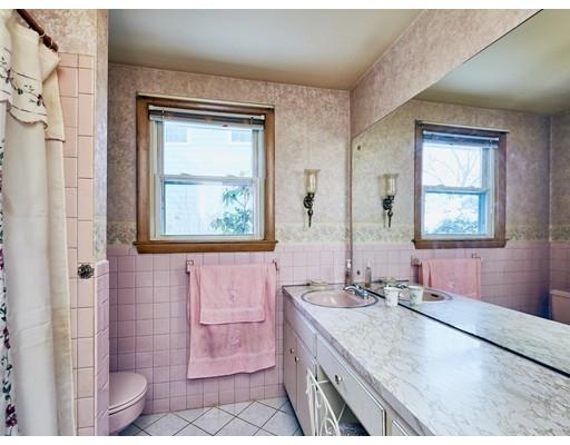 79 Moss Hill Road Boston, MA 02130 - Photo 16 of 24