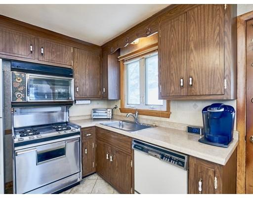 79 Moss Hill Road Boston, MA 02130 - Photo 8 of 24