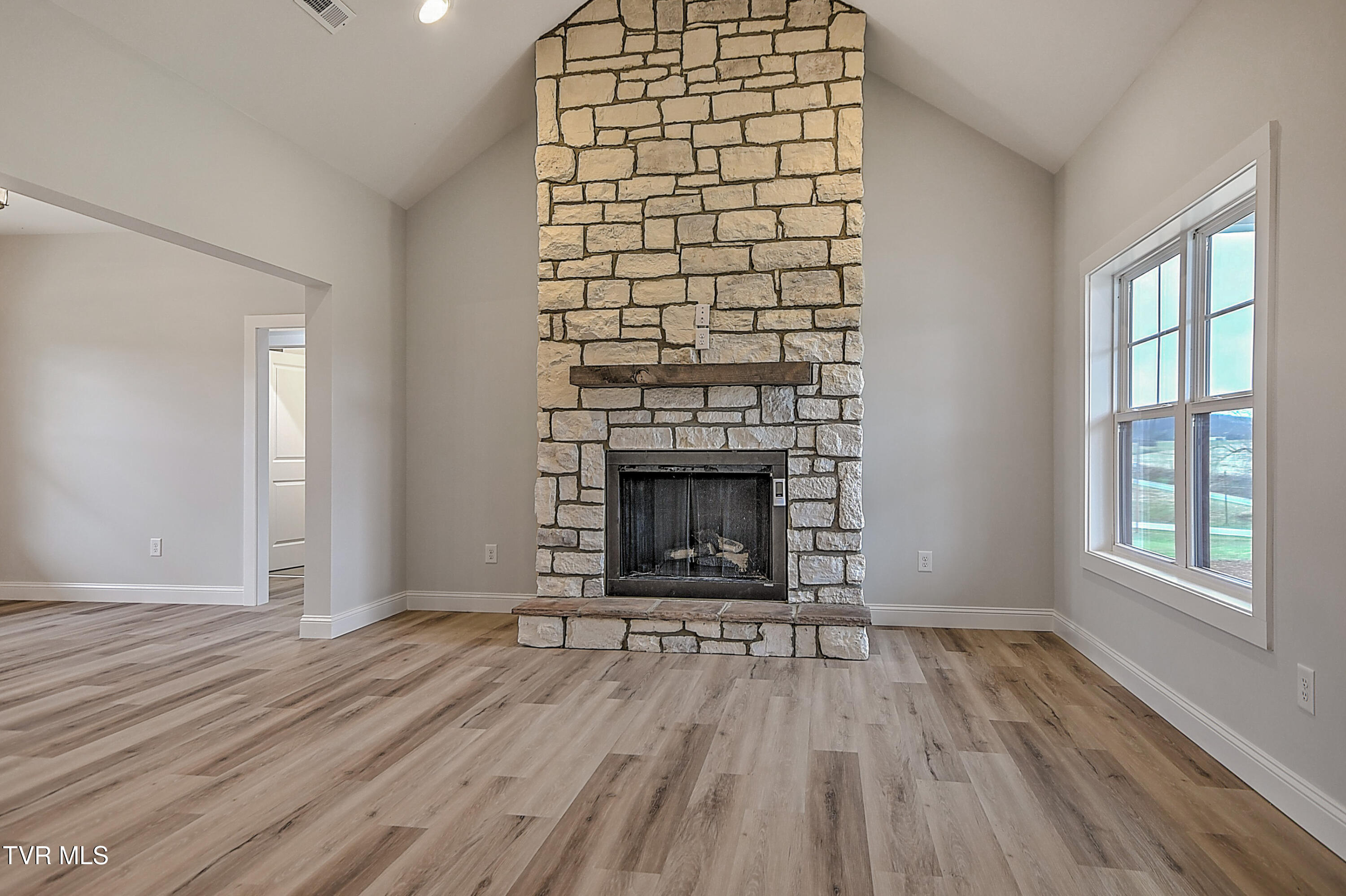 3270 Old State Rte 34 Limestone, TN 37681 - Photo 5 of 46 3270 Old State Rte 34 TH-5