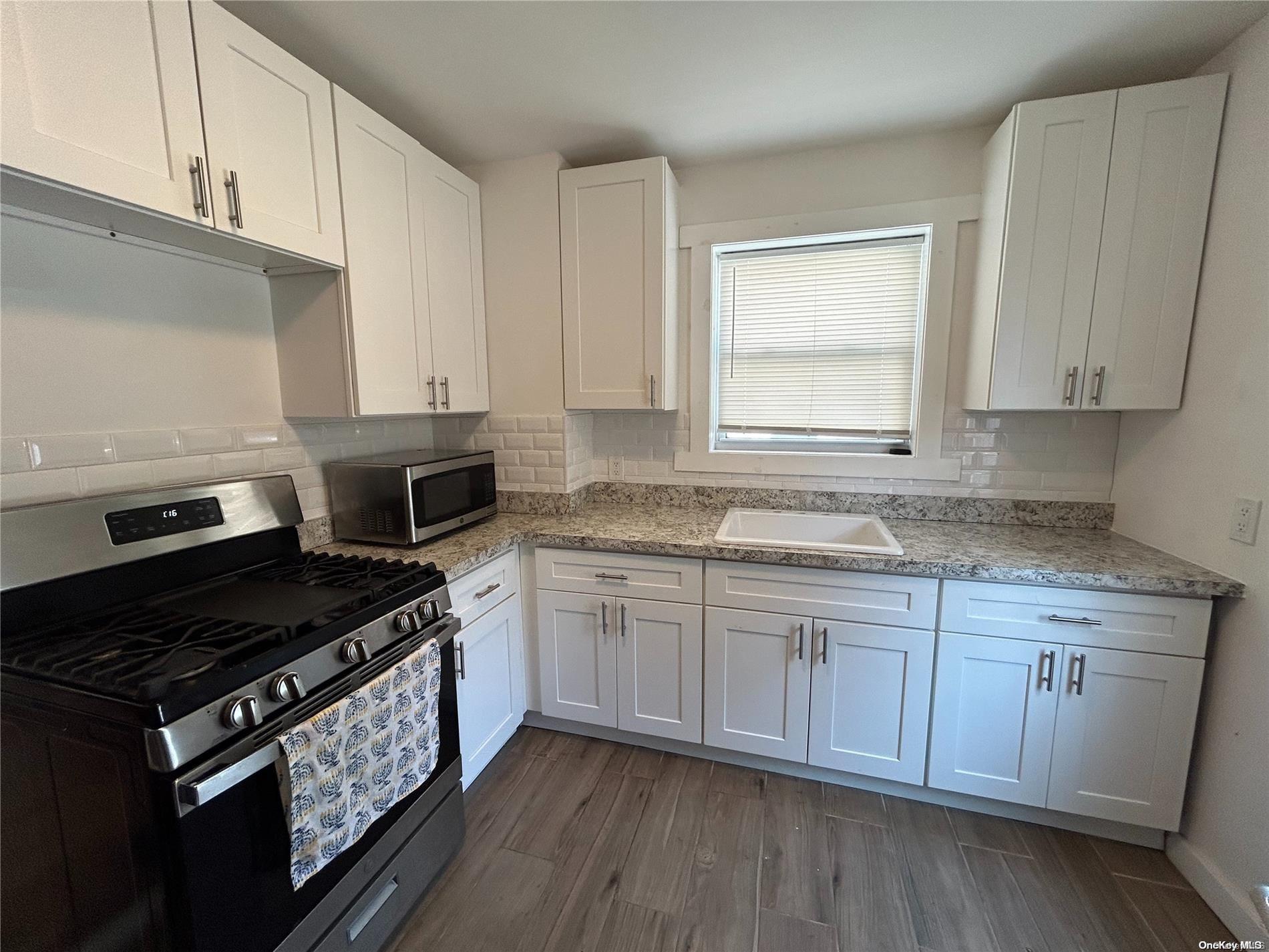 107-25 Springfield Boulevard Queens, NY 11429 - Photo 4 of 7