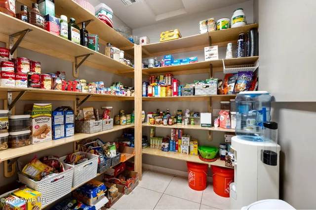 a view of a garden with houses
