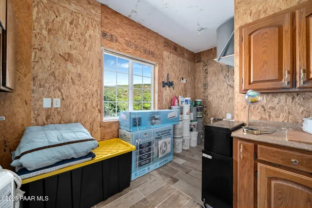 $1,095,000 | 930 Kerasi Court, Dewey, AZ 86327