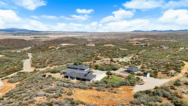 $1,095,000 | 930 Kerasi Court, Dewey, AZ 86327