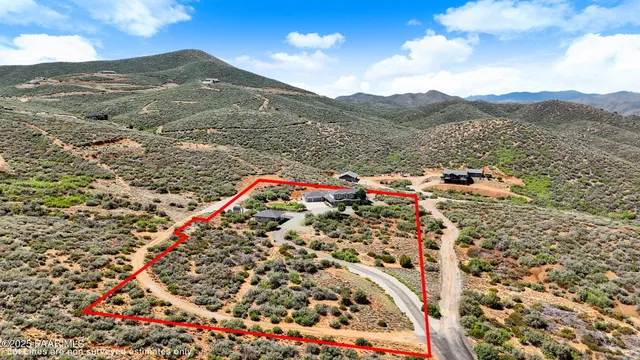 $1,095,000 | 930 Kerasi Court, Dewey, AZ 86327