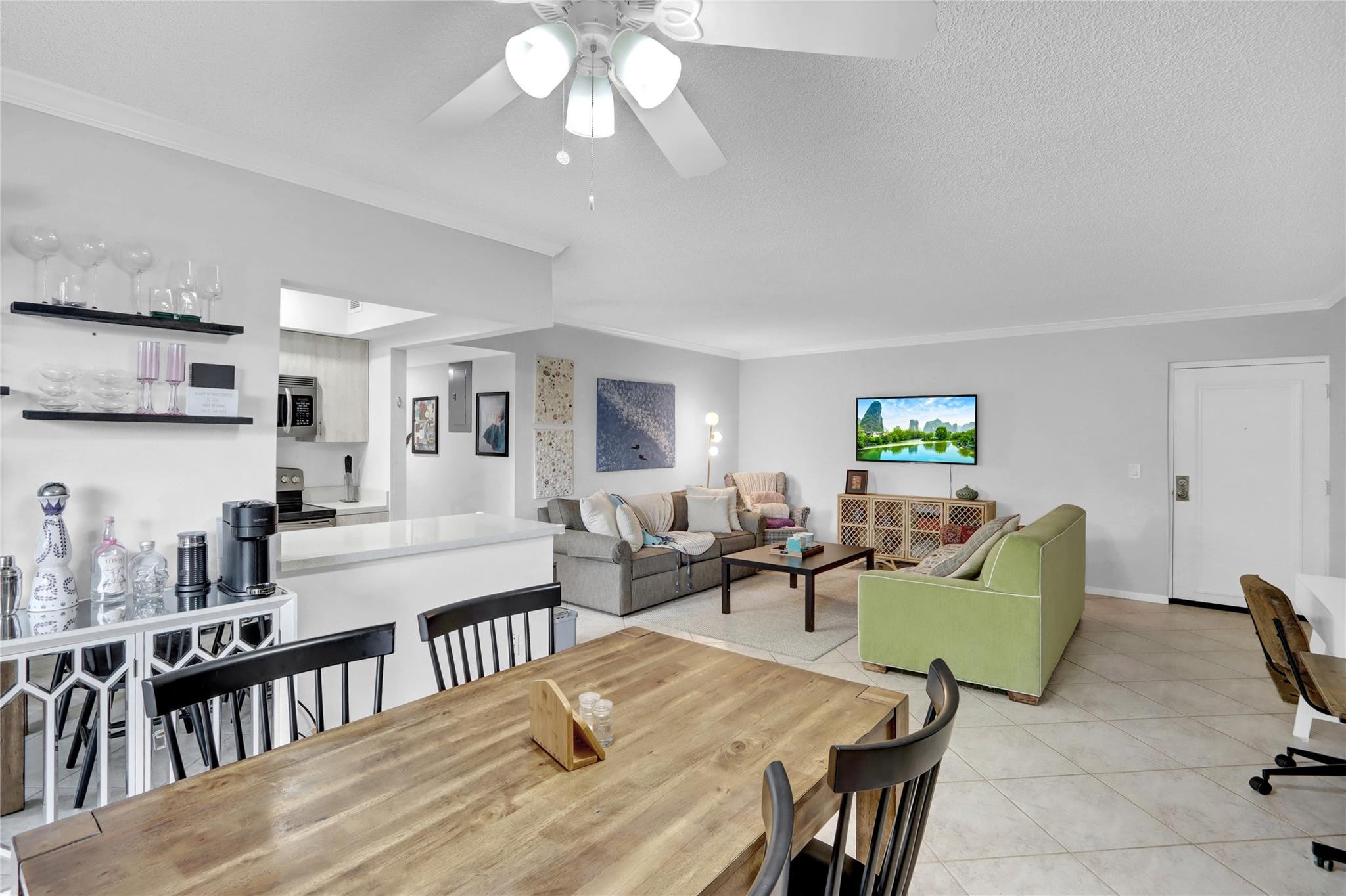 665 Enfield Street, Unit B20 Boca Raton, FL 33487 - Photo 11 of 21 Photo 11
