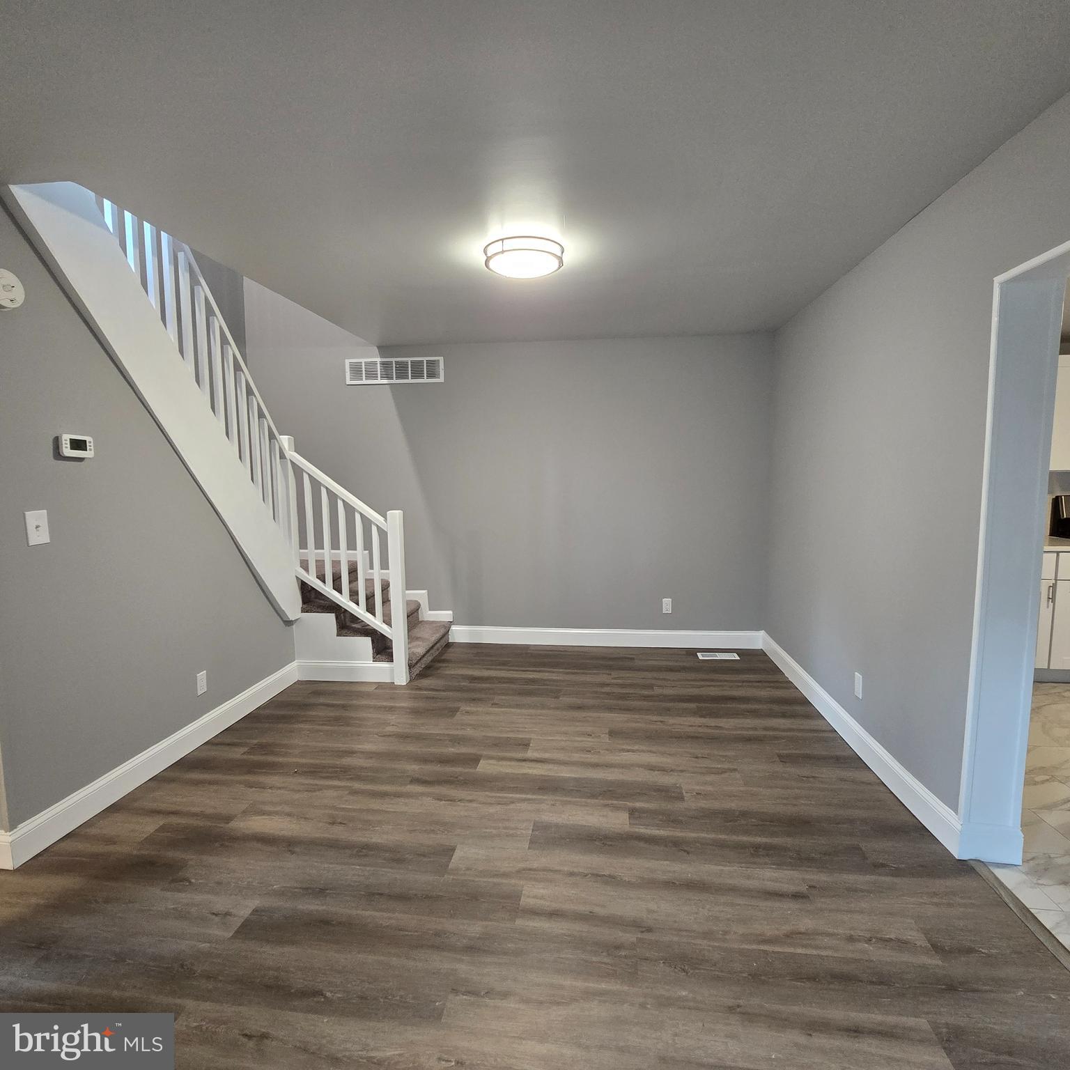 433 East Maple Avenue Lindenwold, NJ 08021 - Photo 10 of 37