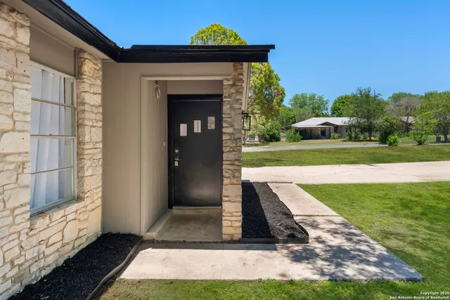 $253,000 | 122 Zeuty Street, San Antonio, TX 78227