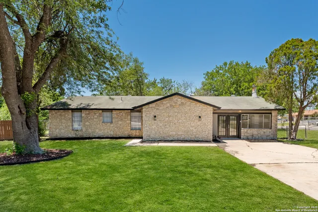 $253,000 | 122 Zeuty Street, San Antonio, TX 78227