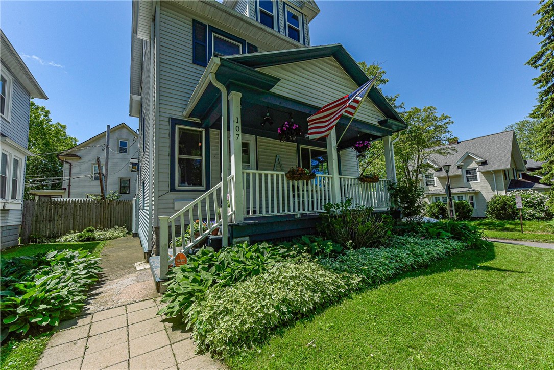 107 Parkside Avenue Rochester, NY 14609 - Photo 3 of 37