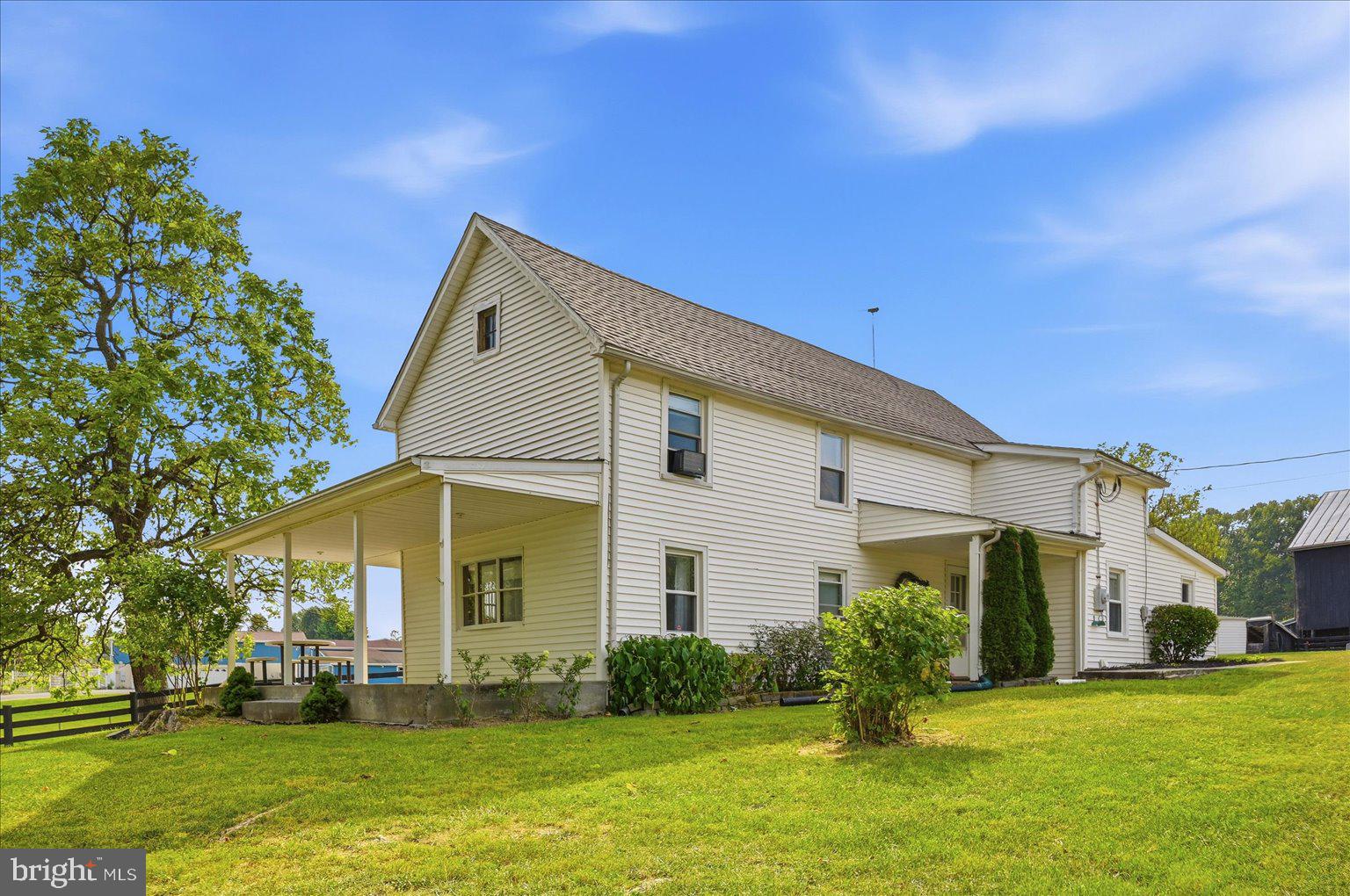 531 Cedar Grove Road Winchester, VA 22603 - Photo 3 of 83 Welcome to 531 Cedar Grove Rd!
